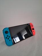 Nintendo switch 2 OLED, Games en Spelcomputers, Ophalen, Zo goed als nieuw, Switch OLED