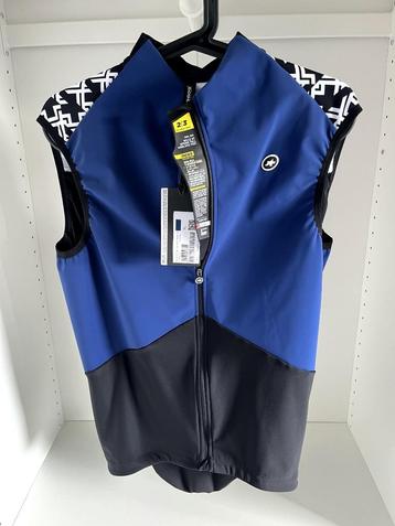 assos mille gt airblock vest nw xl disponible aux enchères