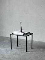 Vintage minimalistische bijzettafel, zwart / transparant, Huis en Inrichting, Tafels | Sidetables, Ophalen, Zo goed als nieuw