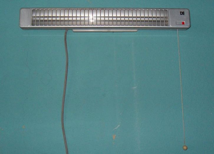 RADIARTEUR Electrique Mural D€, Bricolage & Construction, Chauffage & Radiateurs, Utilisé, Radiateur, 800 watts ou plus, Moins de 30 cm