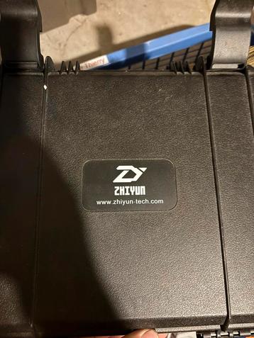 Zhiyun crane beschikbaar voor biedingen