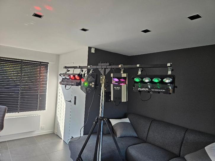 lichten+statief, Muziek en Instrumenten, Licht en Laser, Gebruikt, Overige typen, Geluidgestuurd, Kleur, Stroboscoopeffect, Ophalen