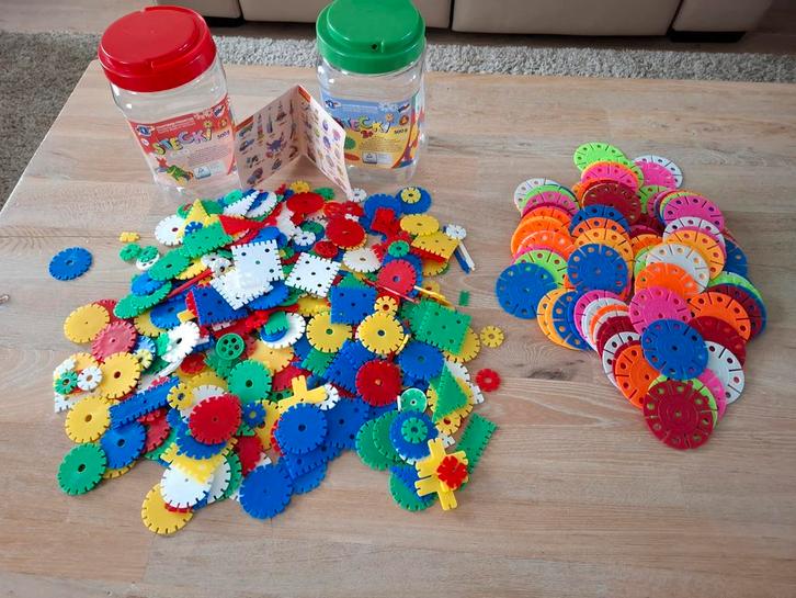 Stecki est de toutes les couleurs et de toutes les tailles., Enfants & Bébés, Jouets | Blocs de construction, Comme neuf, Autres marques