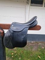 Jumping Springzadel • 17,5 inch • medium boom, Dieren en Toebehoren, Paarden en Pony's | Zadels, Ophalen of Verzenden, Zo goed als nieuw