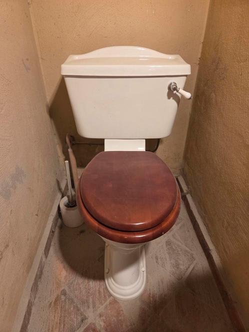 Authentiek toilet met karakter, Doe-het-zelf en Bouw, Sanitair, Zo goed als nieuw, Toilet, Ophalen