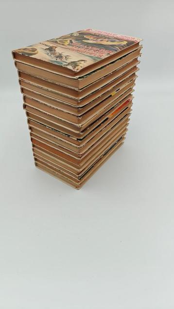 Vintage Reinaert Junior set van 17 boeken beschikbaar voor biedingen