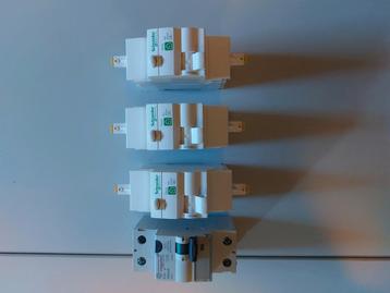 Schneider differentieel 63amp 300mamp 2polig per stuk beschikbaar voor biedingen