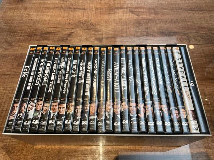De volledige James bond dvd collectie ., Cd's en Dvd's, Dvd's | Avontuur, Zo goed als nieuw, Boxset, Alle leeftijden, Ophalen