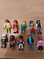 10 playmobil, Enlèvement