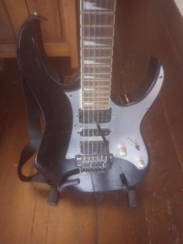 Ibanez RG350EXZ (noir et blanc) + étui, Enlèvement, Comme neuf, Solid body, Ibanez