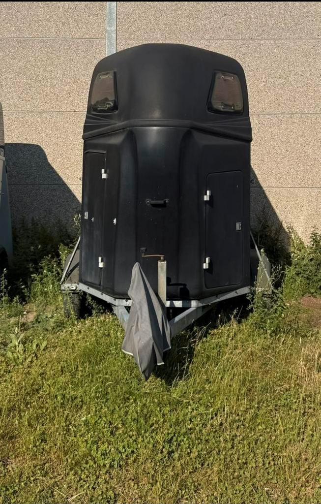 Paardentrailer Horta Voltaire, Dieren en Toebehoren, Paarden en Pony's | Trailers en Aanhangwagens, Gebruikt, 2-paards trailer