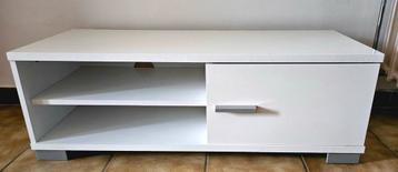 Te koop TV witte meubel beschikbaar voor biedingen
