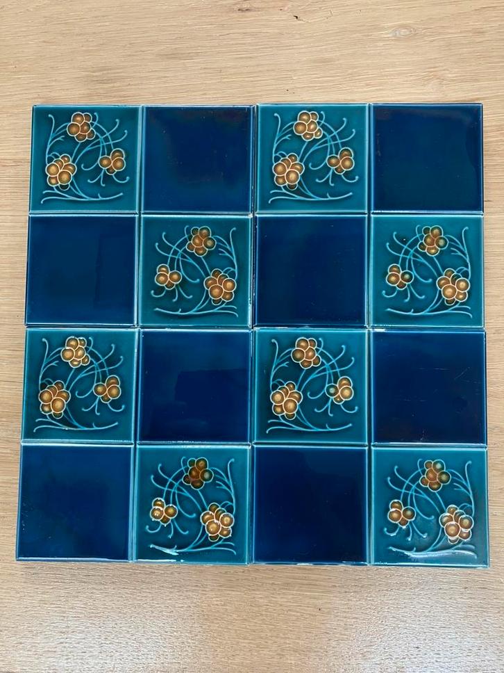 Art Deco wandtegels van Gilliot Frères voor Hemiksem, Antiek en Kunst, Antiek | Keramiek en Aardewerk, Ophalen of Verzenden