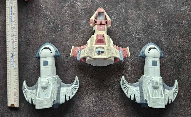 Lot 3 navettes spatiales QUICK des années 90 vintage, Kinderen en Baby's, Speelgoed |Speelgoedvoertuigen, Gebruikt, Ophalen of Verzenden