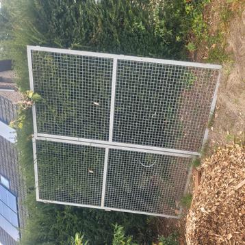 Roosters voor aanhangwagen beschikbaar voor biedingen
