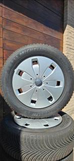 Pneu d'hiver Michelin 205/60/R16 (Audi Q2), Pneus et Jantes, Pneus hiver, 16 pouces, 205 mm