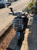 vespa primavera B klasse, Fietsen en Brommers, Ophalen, Gebruikt, 45 cc, Benzine