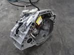 VERSNELLINGSBAK Dacia Duster (HS) (TL4S075), Auto-onderdelen, Gebruikt, Dacia