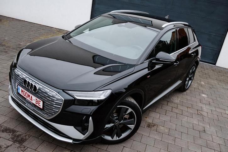 Audi Q4 Etron S-line, Auto's, Audi, Particulier, Q4 e-tron, ABS, Airbags, Airconditioning, Android Auto, Apple Carplay, Bluetooth