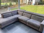 Mooie bruine nubuck hoeksalon met 2 electrische relaxen, Ophalen, Gebruikt