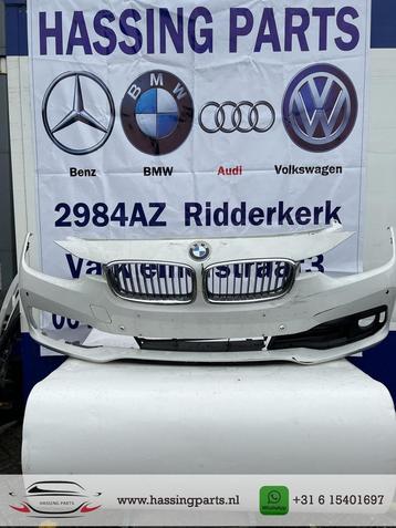 BMW 3-Serie F30 F31 voorbumper beschikbaar voor biedingen