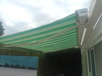 Zonnescherm beschikbaar voor biedingen