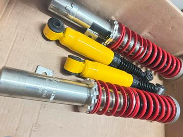 Schroefkit Peugeot 205 beschikbaar voor biedingen