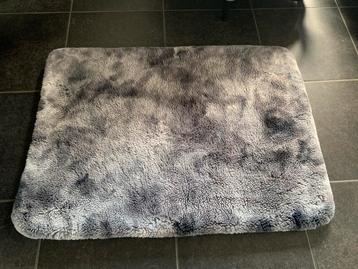 Honden kussen 110cm x 80cm, Dieren en Toebehoren, Hondenmanden, Ophalen of Verzenden, Zo goed als nieuw