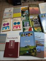 Knutsel en geloofboeken en toeren en tafelen, Livres, Partis & Groupements, Enlèvement, Comme neuf