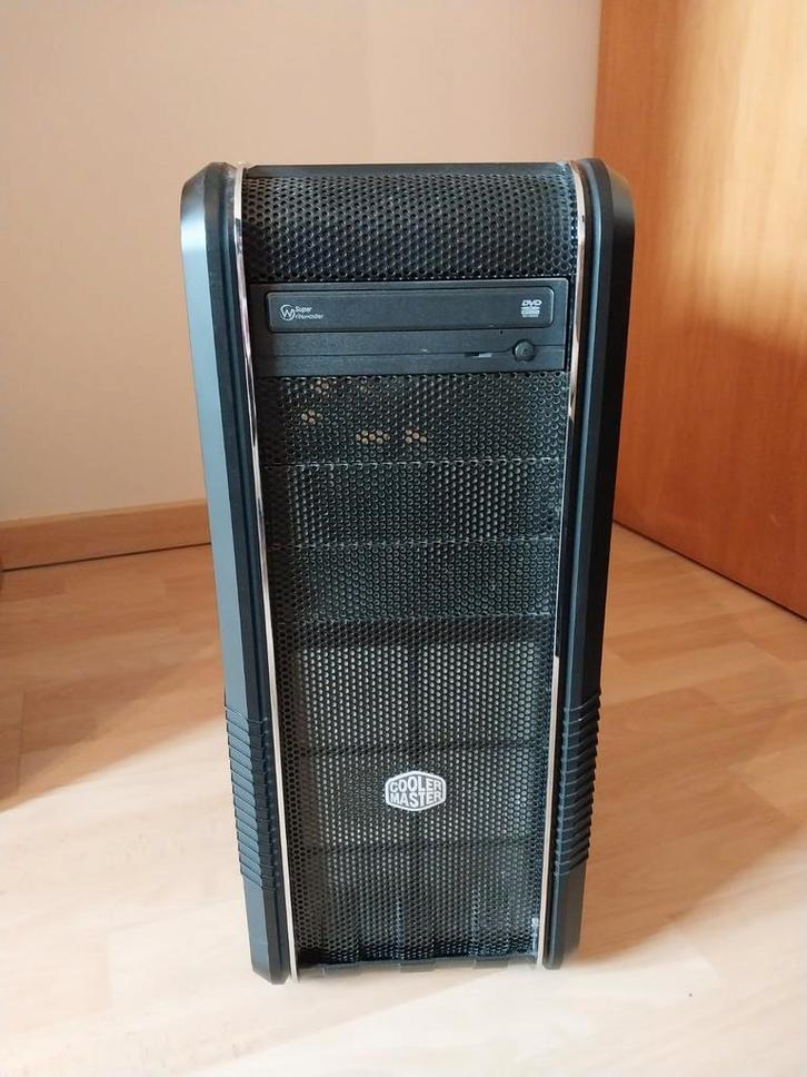 PC Gaming, Informatique & Logiciels, Ordinateurs de bureau, SSD, 4 GB, Gaming, Enlèvement