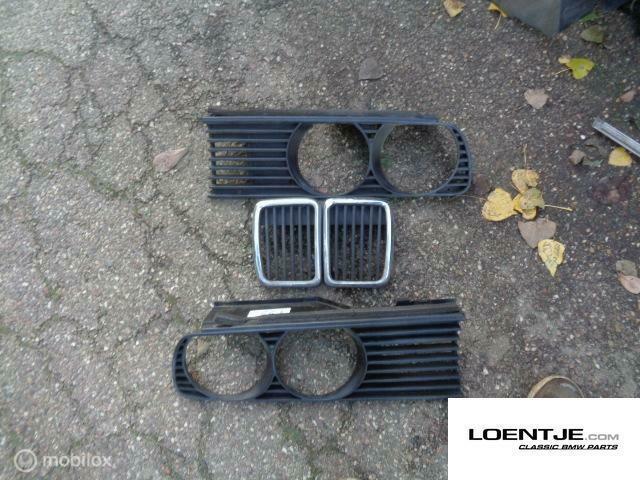 Grill bmw e30 325i 320i 318i 316, Auto-onderdelen, Carrosserie, BMW, Gebruikt, Ophalen of Verzenden
