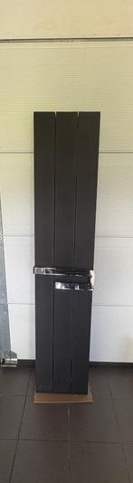 Designradiator zwart 180 x 40, Doe-het-zelf en Bouw, Verwarming en Radiatoren, Ophalen, Zo goed als nieuw, Radiator