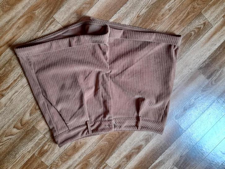 Schort in rib fluweel. Geen koerierdiensten of oplichterij!!, Kleding | Dames, Broeken en Pantalons, Nieuw, Maat 42/44 (L), Overige kleuren