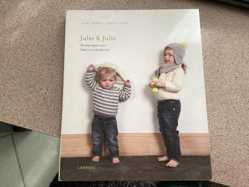 Breiboek Jules & Julie - Breiwerkjes voor baby's en kinderen, Boeken, Hobby en Vrije tijd, Zo goed als nieuw, Breien en Haken