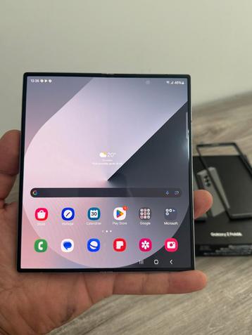  Samsung Galaxy Z Fold 6 256Gb comme neuf!! Vd/ech beschikbaar voor biedingen