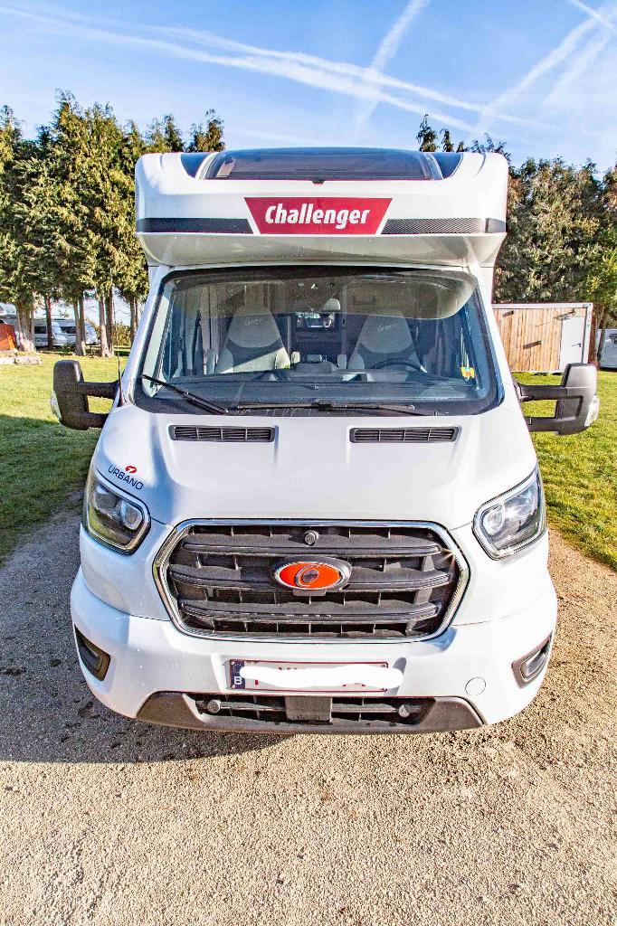 Challenger Graphite 260 sur porteur Ford. 2021.19000 kms, Caravanes & Camping, Camping-cars, Particulier, jusqu'à 4, Intégral