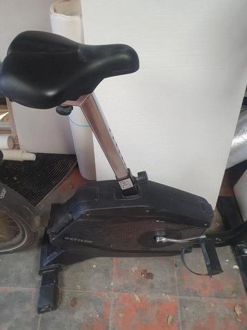 Hometrainer voor handige harry's, Sport en Fitness, Ophalen, Zo goed als nieuw, Hometrainer