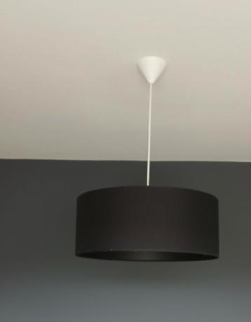 Suspension moderne noire ronde câble blanc beschikbaar voor biedingen