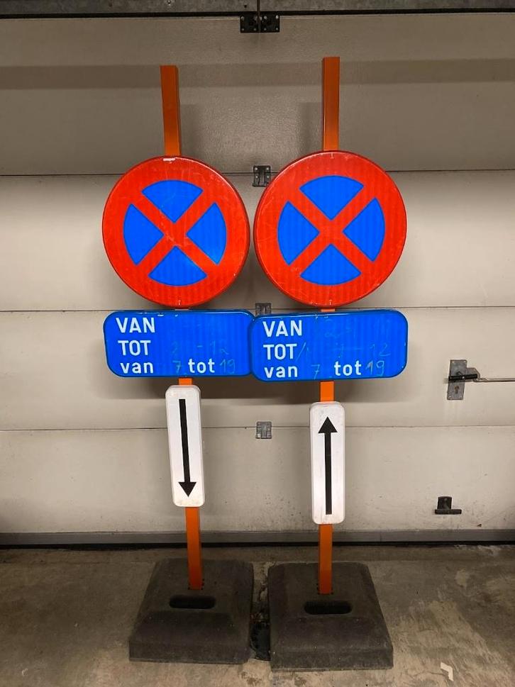 TE HUUR E3 Parkeerverbod Verkeersborden, Doe-het-zelf en Bouw, Gereedschap | Handgereedschap, Gebruikt, Ophalen
