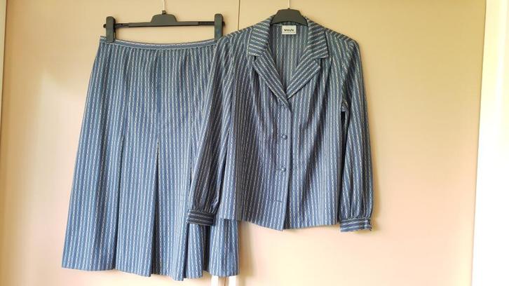 Stijlvolle tweedelige set voor dames - Bleyle 44-46, Kleding | Dames, Jurken, Zo goed als nieuw, Blauw, Ophalen of Verzenden