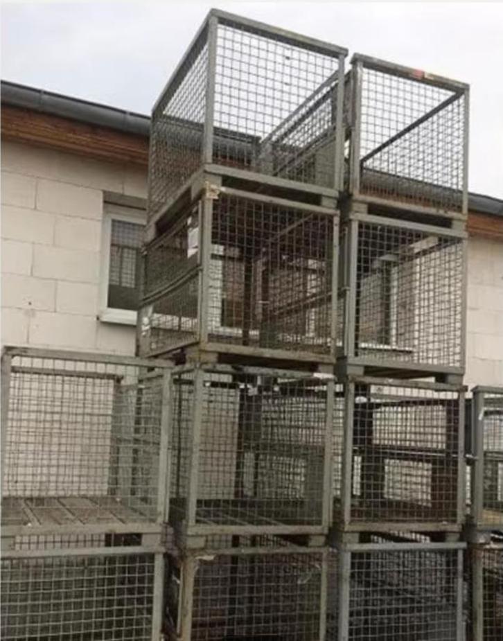 Lot de 10 bacs à giterbox, Articles professionnels, Aménagement de Bureau & Magasin | Entrepôt, Rayonnage & Stockage, Enlèvement