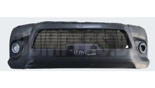 Bumper  Toyota Hilux 8 VIII 15-18 53112-OK130 Voorbumper KJ7, Auto-onderdelen, Carrosserie, Bumper, Voor, Gebruikt, 6 maanden garantie
