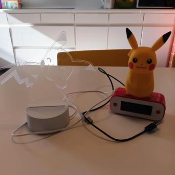 Pokemon wekker, lamp en doek beschikbaar voor biedingen