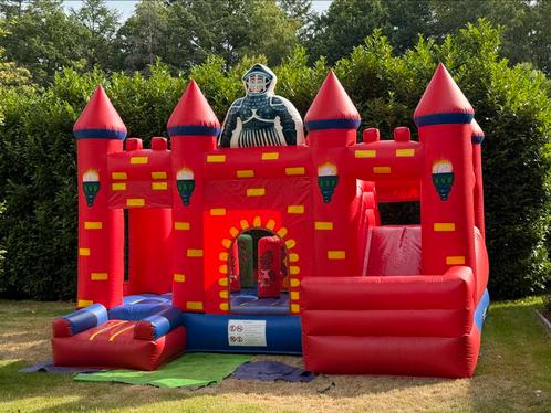 Professioneel springkasteel Burcht, L5.5m x B5.5m x H3.5m, Kinderen en Baby's, Speelgoed | Buiten | Springkussens, Zo goed als nieuw