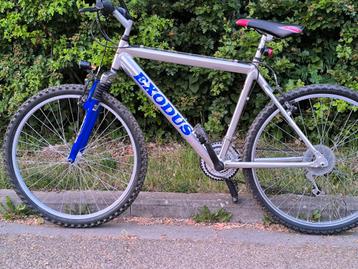 Mooie Grijs Mountainbike, zeer goed staat, lightweight  beschikbaar voor biedingen