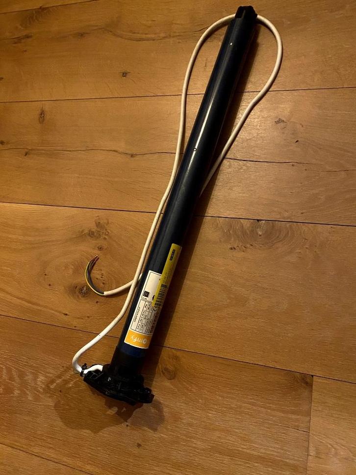 Somfy "OXIMO RTS 6/17 motor, Doe-het-zelf en Bouw, Rolluiken, Gebruikt, Ophalen