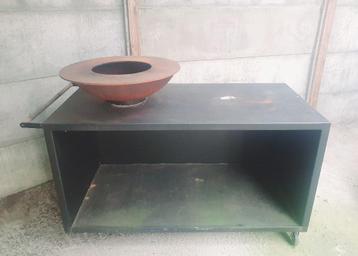 Outdoor kooktafel (soort Ofyr) gepoederlakt op wielen, Enlèvement, Utilisé