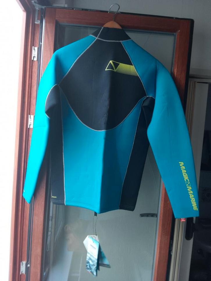 Magic Marine Ultiem Neo-vest 4mm XL New, Kleding | Heren, Sportkleding, Nieuw, Maat 56/58 (XL), Ophalen of Verzenden
