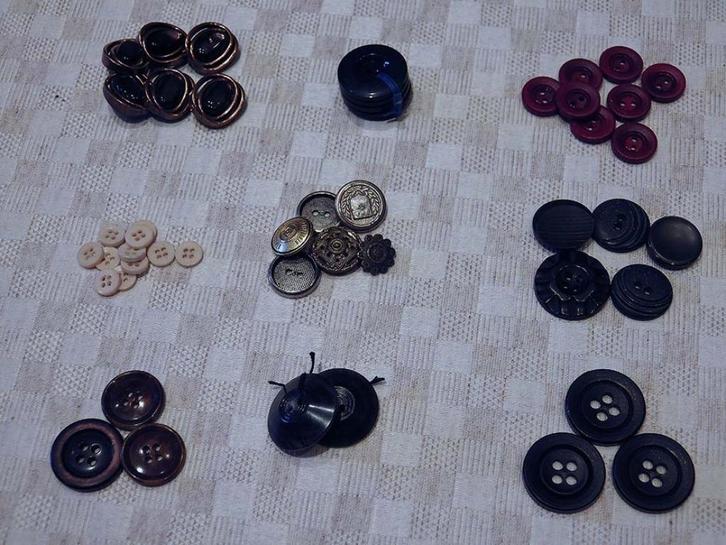 Lot Vintage & Nieuwe Knopen, Hobby en Vrije tijd, Naaien en Fournituren, Zo goed als nieuw, Ophalen