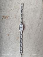 Gucci Women’s Watch – Silver (Not Working), Handtassen en Accessoires, Horloges | Dames, Overige merken, Verzenden, Polshorloge